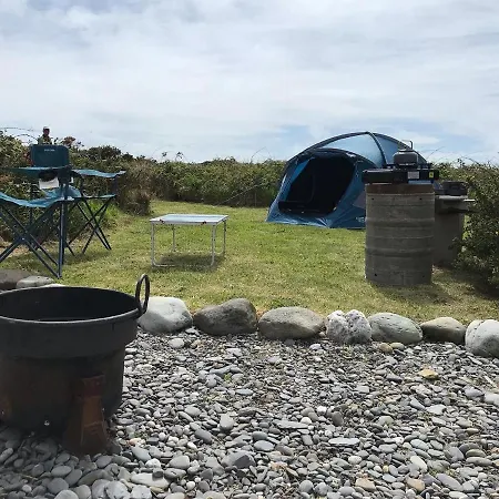 Castaway East - Long Island
